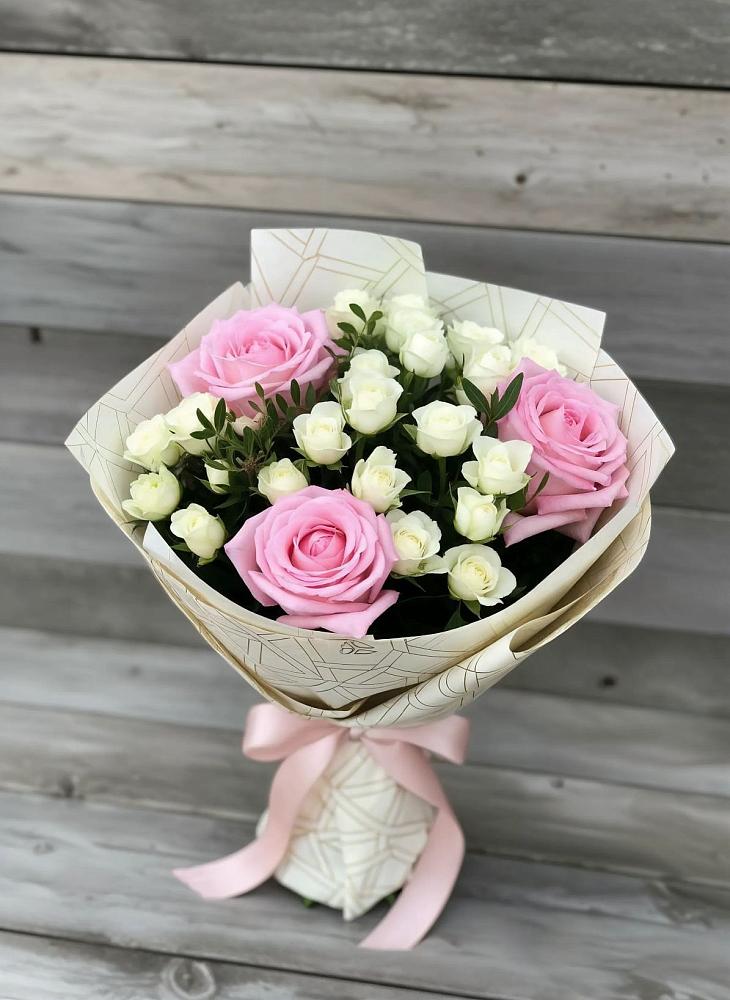 Букет цветов из: Розы в Свободе