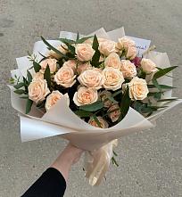 Букет Кремовые розы Латте в Свободе
