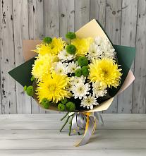 Букет цветов из:  Хризантемы в Свободе