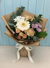 Букет цветов из:  Герберы и Хризантемы в Свободе